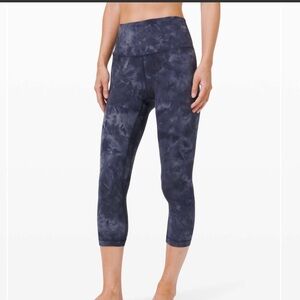 Like New Lululemon Align Crop Diamond Dye Asphalt Grey True Navy Size 4 21’’